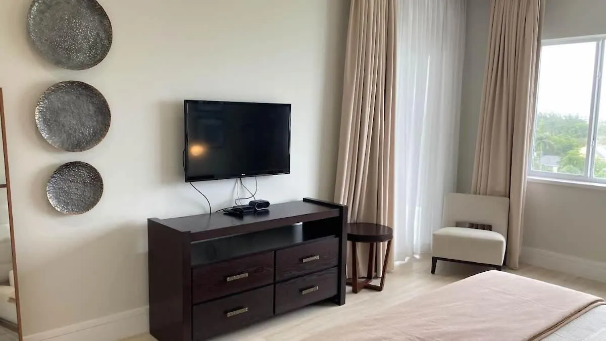 5Th Floor Condo At One Cable Beach Nassau Bahamas