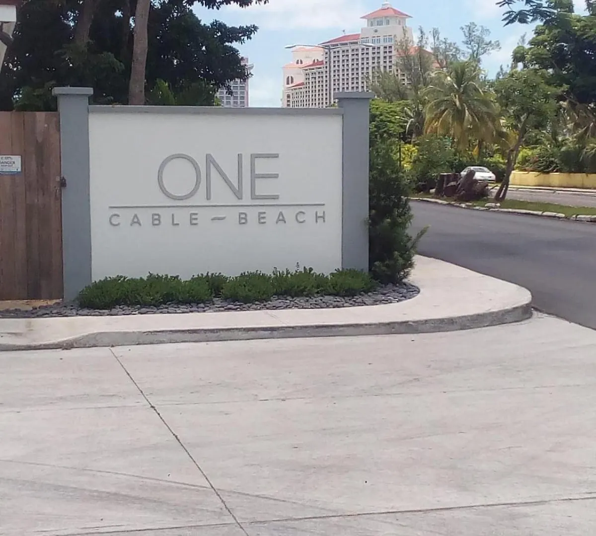 Appartement 5Th Floor Condo At One Cable Beach Nassau