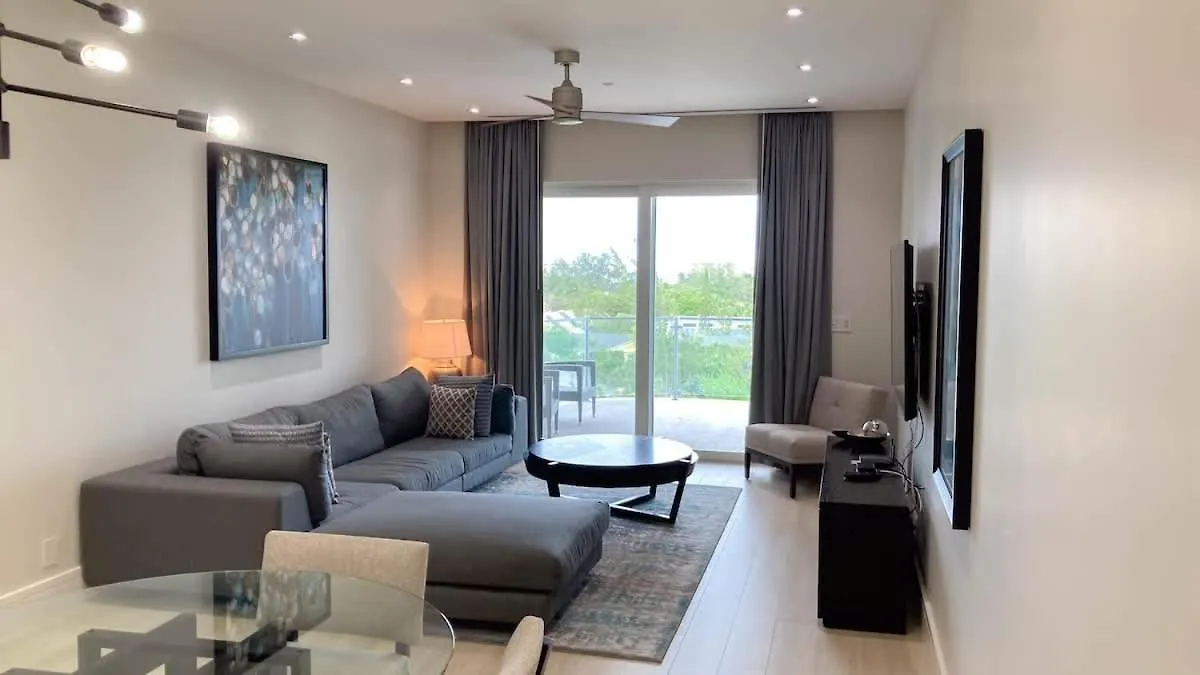 5Th Floor Condo At One Cable Beach Nassau