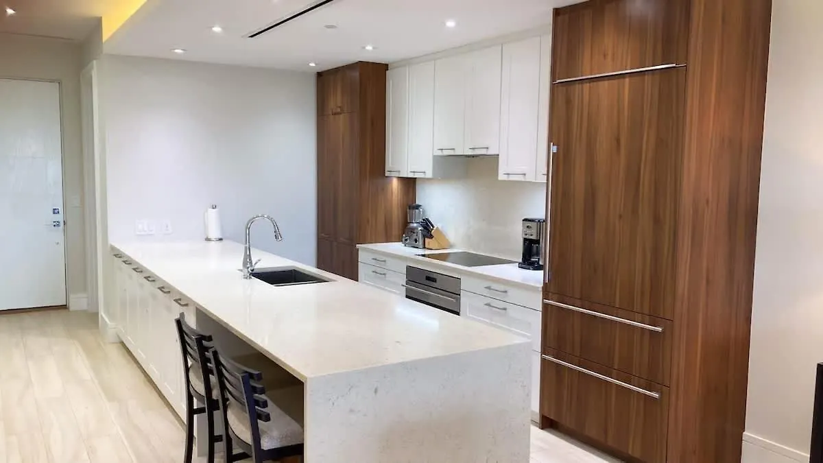 5Th Floor Condo At One Cable Beach Nassau