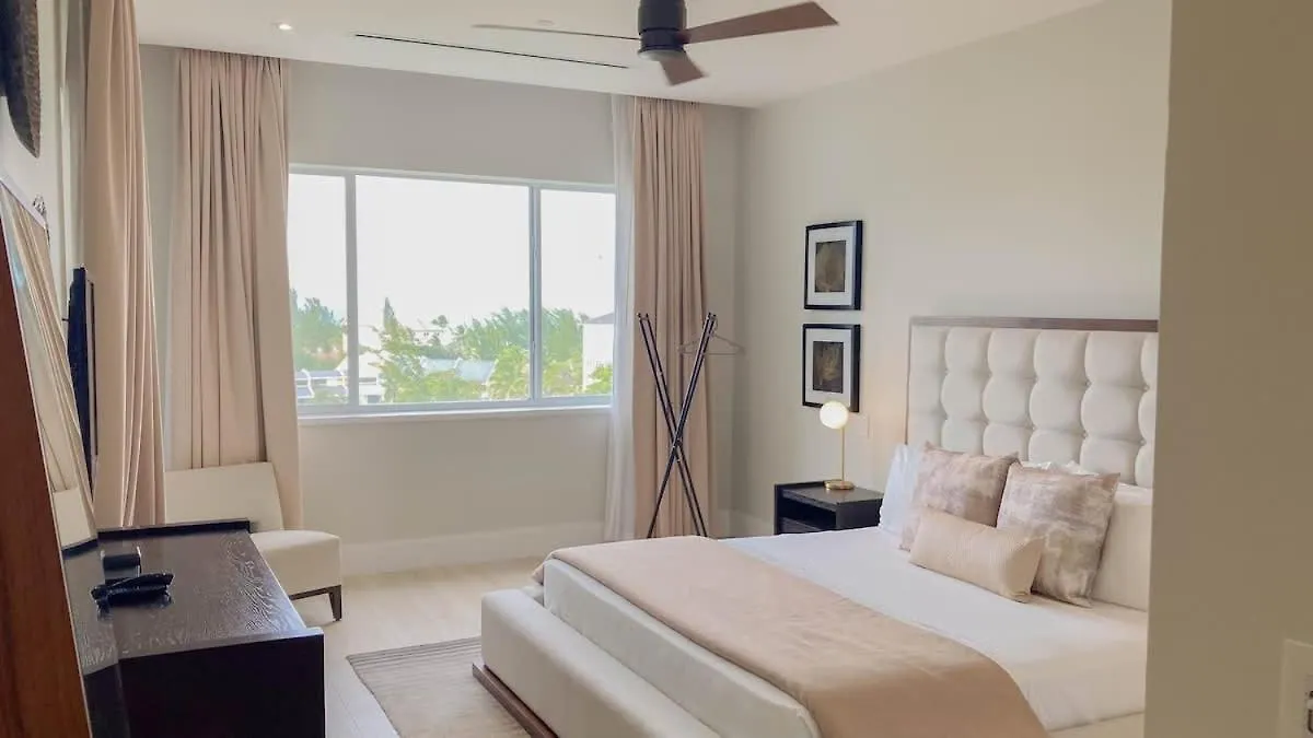 5Th Floor Condo At One Cable Beach Nassau
